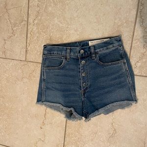 Rag & Bone button-fly cut off jean shorts